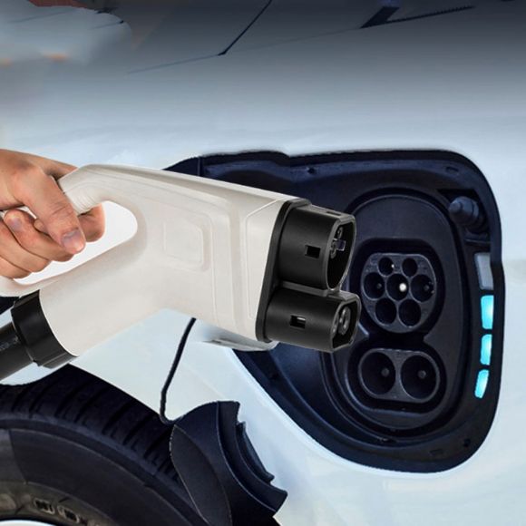 Hızlı ve Güvenli Şarj için 80-350A Tip 2 DC Şarj Cihazı - EU-DC01